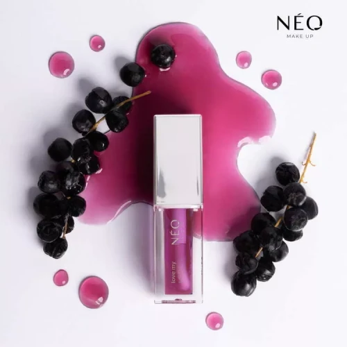 05-olejek-do-ust-love-my-lip-black-currant2.webp