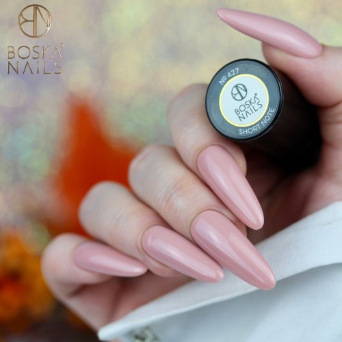 427_boskanails.jpg