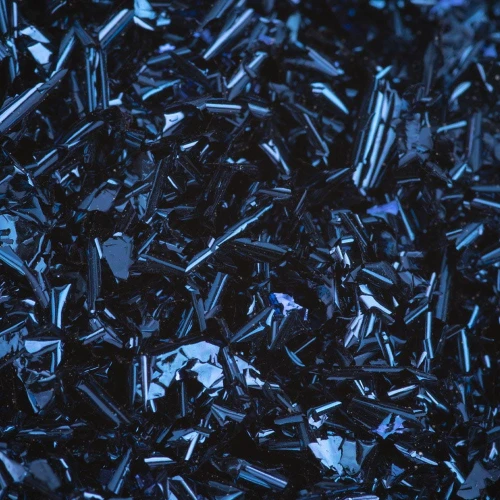 pylek-do-paznokci-metaliczne-platki-alu-olsniewajacy-blekit-02-g-nr-62.jpg