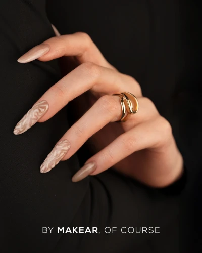 beige pazurki 2.webp