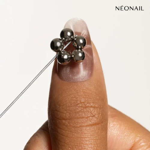 magnes paznokieć.webp