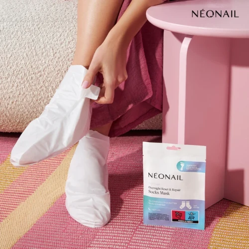 socks-mask-1.webp