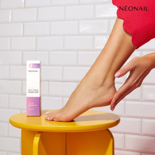 renew-exfoliant-foot-gel-50-ml-3.webp
