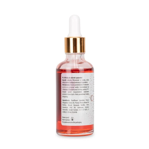 MollyNails Oliwka Strawberry.jpg