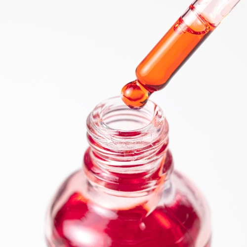 MollyNails Oliwka z Pipetką Strawberry.jpg