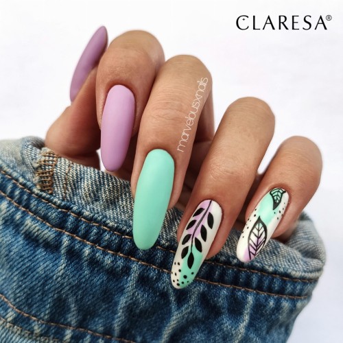 inspiracje-paznokciowe-hybryda-Claresa-Candy-9,-10,-paint-black-w-macie.jpg
