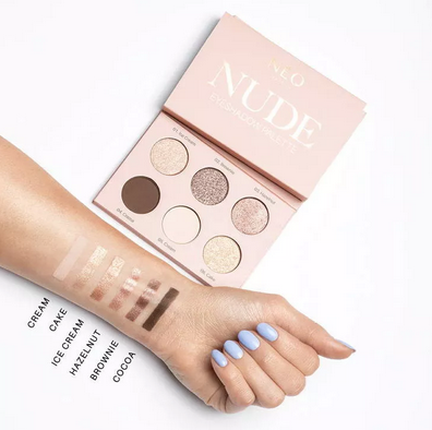 paleta cieni do powiek nude kolory.png
